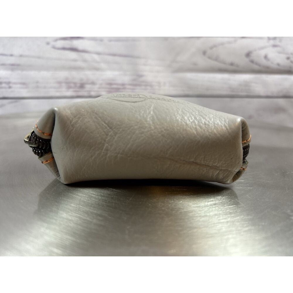 AmeriLeather Gray Leather Coin Pouch Wristlet Small Zip Wallet Key Holder - Picture 3 of 7